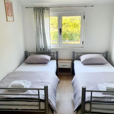 Room Bisko Séjour chez l'habitant *